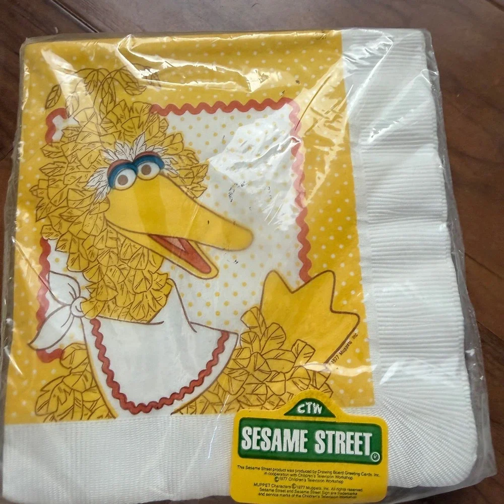 Sesame Street Birthday Party Big Bird Napkins & Table Cover 1977 Muppets inc NEW